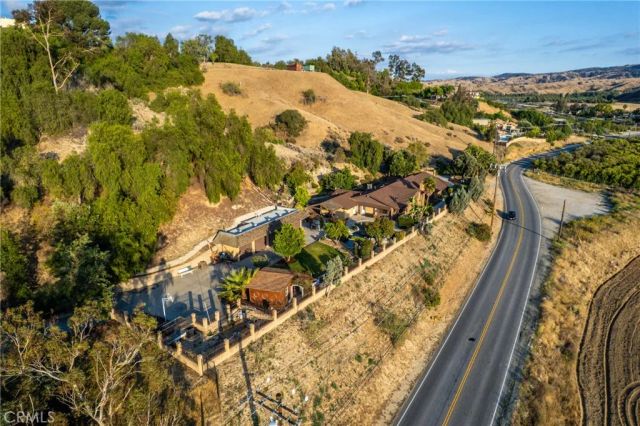 11977 San Timoteo Canyon, Redlands, CA 92373