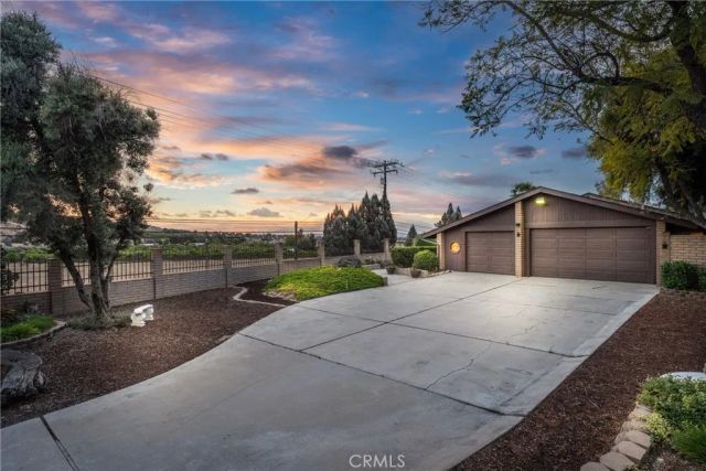 11977 San Timoteo Canyon, Redlands, CA 92373
