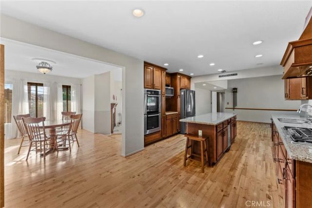 11977 San Timoteo Canyon, Redlands, CA 92373