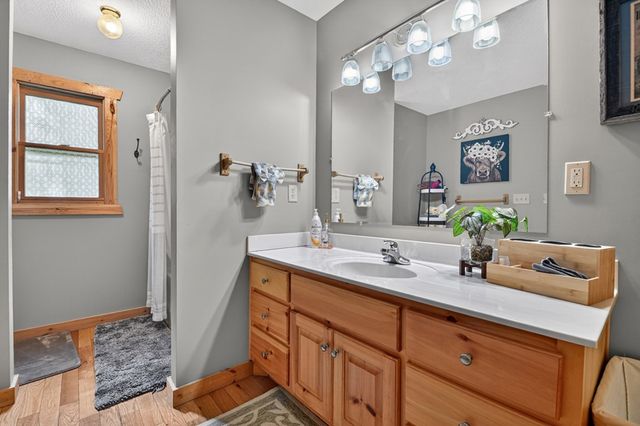 658 Navaho Way, Ellijay, GA 30540