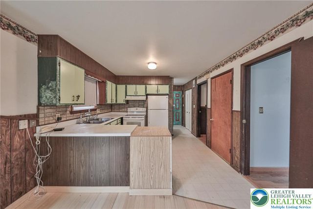 4745 Bayard Street, Bethlehem Twp, PA 18045