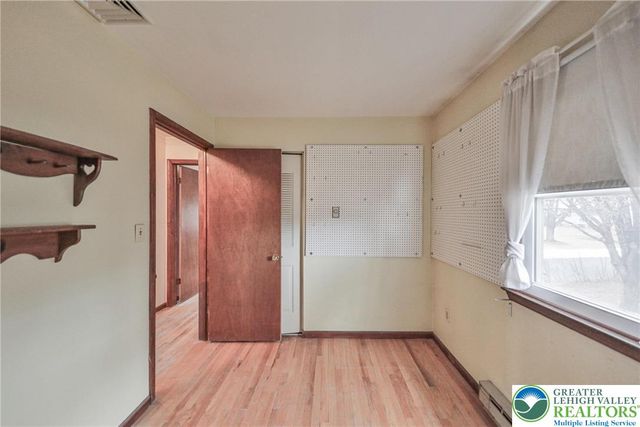 4745 Bayard Street, Bethlehem Twp, PA 18045