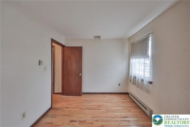 4745 Bayard Street, Bethlehem Twp, PA 18045