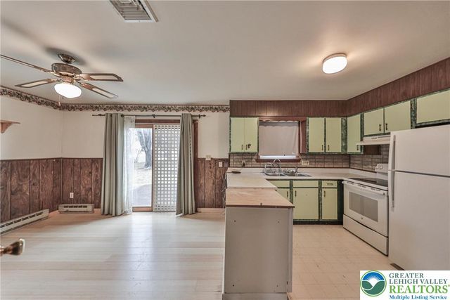 4745 Bayard Street, Bethlehem Twp, PA 18045