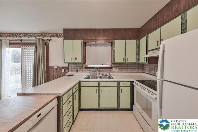 4745 Bayard Street, Bethlehem Twp, PA 18045