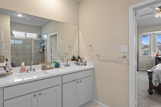 10330 LUNEVILLE LN, Schertz, TX 78154