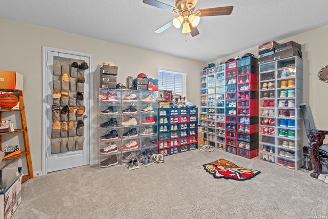 10330 LUNEVILLE LN, Schertz, TX 78154