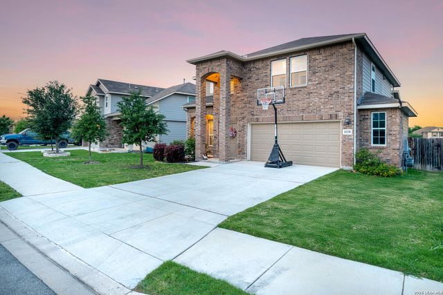 10330 LUNEVILLE LN, Schertz, TX 78154