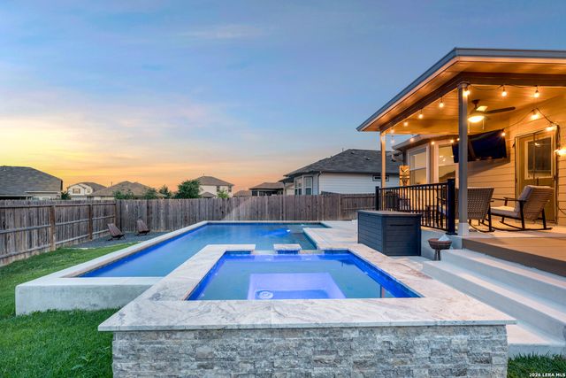 10330 LUNEVILLE LN, Schertz, TX 78154