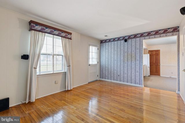 410 WOODLAWN AVE, Newark, DE 19711