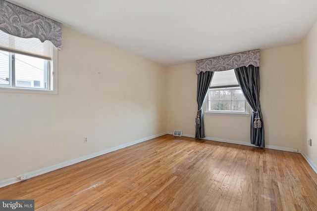 410 WOODLAWN AVE, Newark, DE 19711