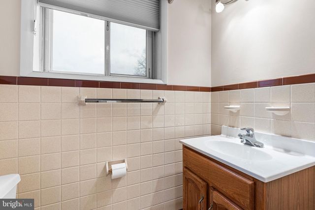 410 WOODLAWN AVE, Newark, DE 19711