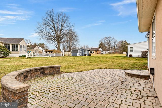 410 WOODLAWN AVE, Newark, DE 19711