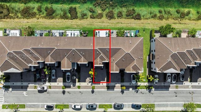 20544 NE 5th Pl 0, Miami, FL 33179