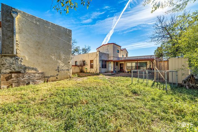 2318 Dallas Street, San Angelo, TX 76901