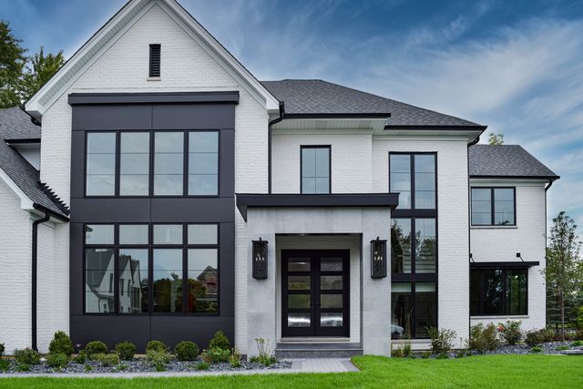 15w601 Grant Street, Burr Ridge, IL 60527