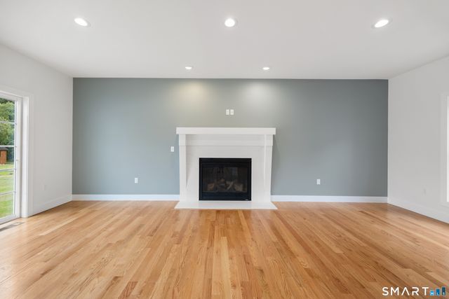 558 Lazy Lane, Southington, CT 06489