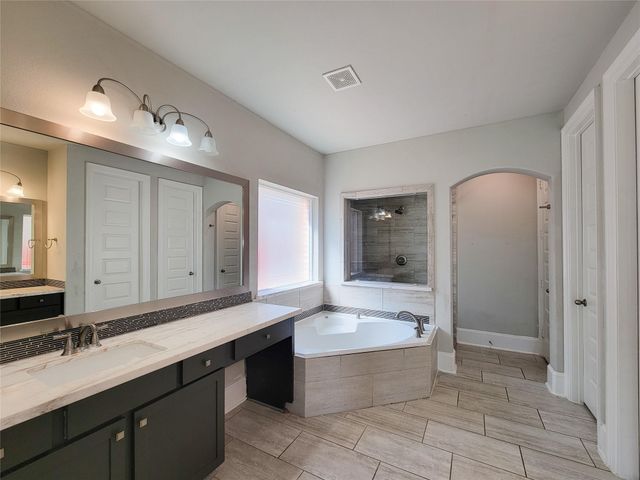 13426 Noble Landing Lane, Rosharon, TX 77583