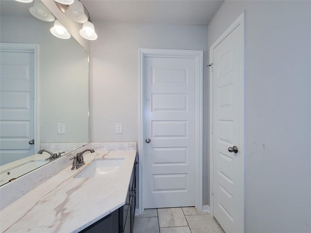 13426 Noble Landing Lane, Rosharon, TX 77583