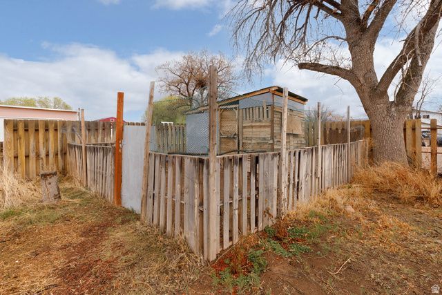 111 S 200 W, Aurora, UT 84620