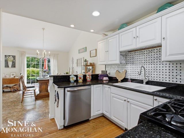 44619 Patricia Dr Drive, Sterling Heights, MI 48314