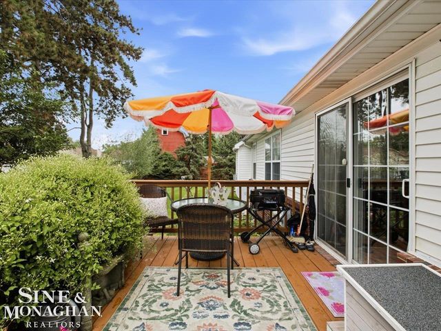 44619 Patricia Dr Drive, Sterling Heights, MI 48314