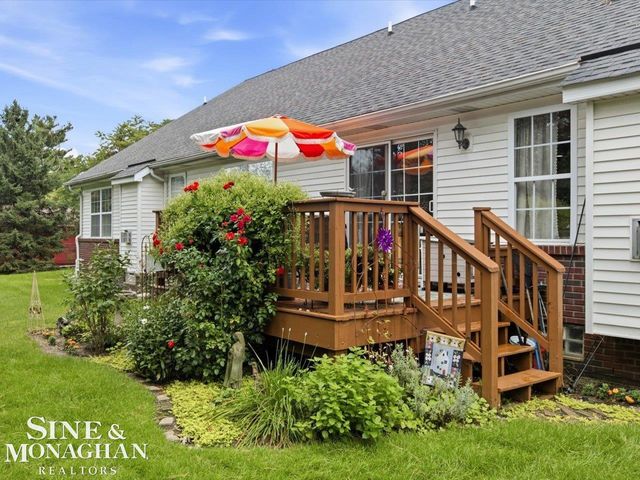 44619 Patricia Dr Drive, Sterling Heights, MI 48314