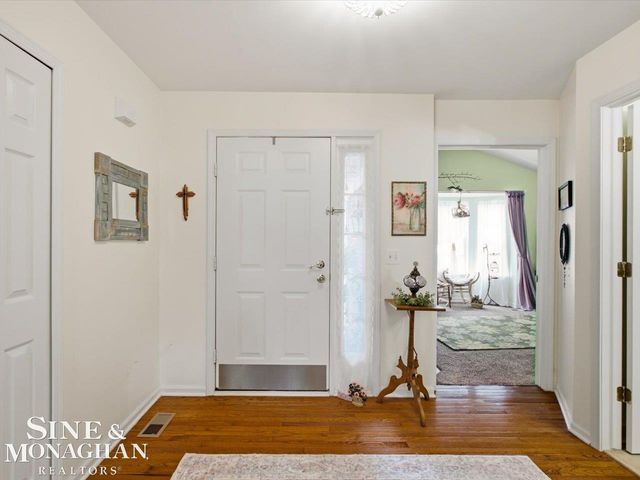 44619 Patricia Dr Drive, Sterling Heights, MI 48314
