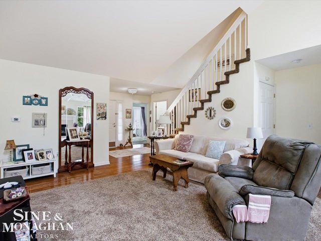 44619 Patricia Dr Drive, Sterling Heights, MI 48314