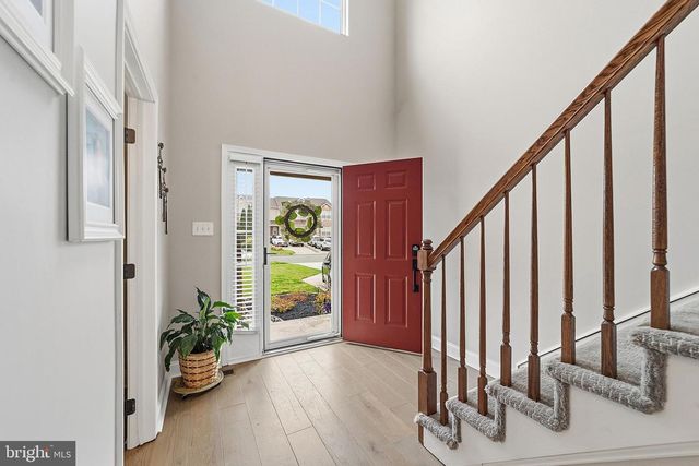 3 GLACIER DR, Berlin, NJ 08009