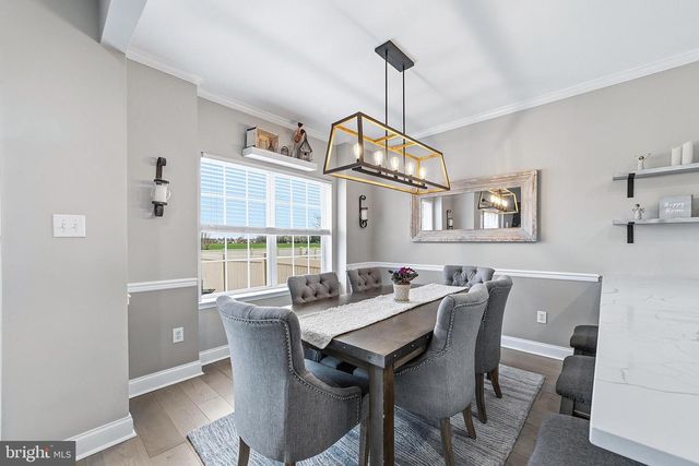 3 GLACIER DR, Berlin, NJ 08009