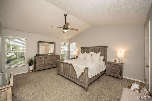 512 Brookneal Drive, St Charles, MO 63304