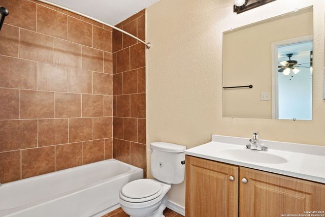 4806 APPLESEED CT, San Antonio, TX 78238