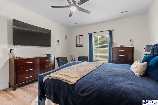 2621 Independence St, Hartsville, SC 29550