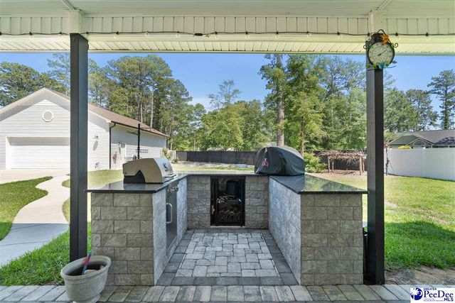 2621 Independence St, Hartsville, SC 29550