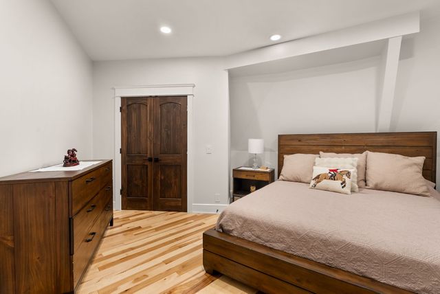 7362 Walker Rd, Fairview, TN 37062