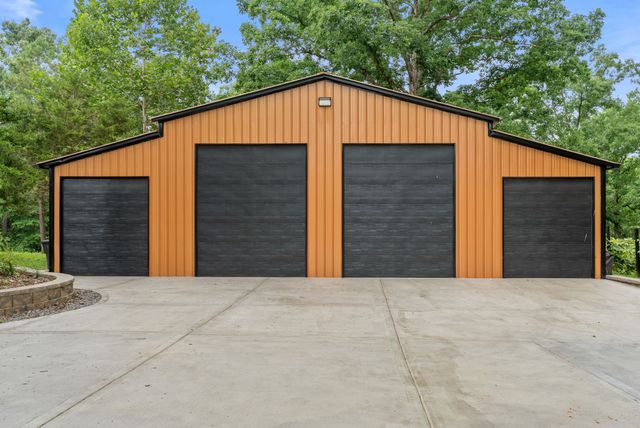7362 Walker Rd, Fairview, TN 37062
