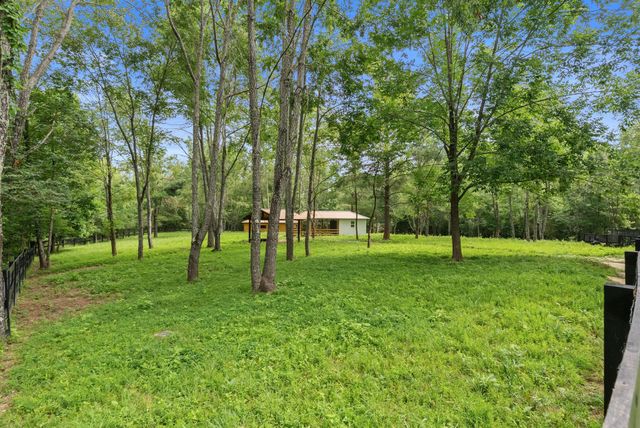 7362 Walker Rd, Fairview, TN 37062