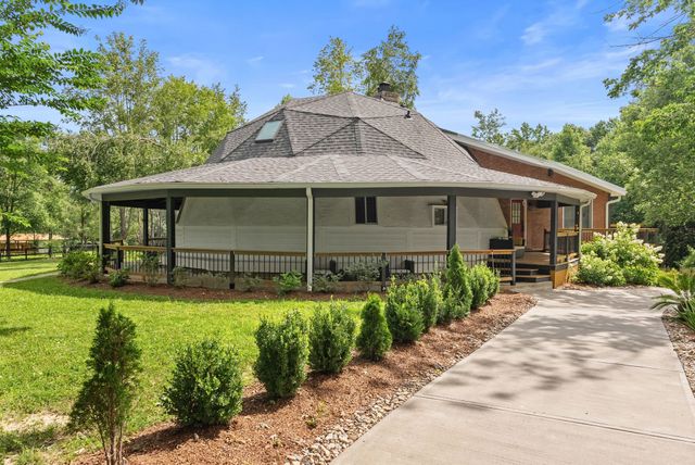 7362 Walker Rd, Fairview, TN 37062