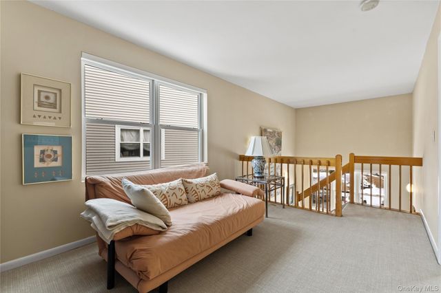 10 Guilford Circle, Goldens Bridge, NY 10526