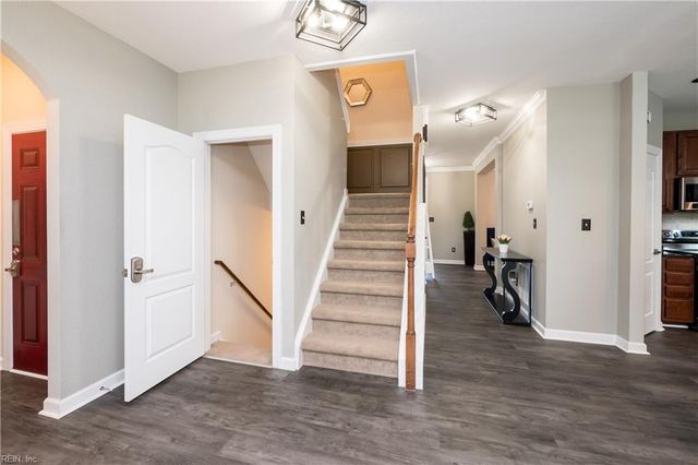 2099 Piedmont RD, Suffolk, VA 23435