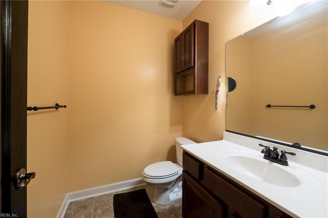 2099 Piedmont RD, Suffolk, VA 23435