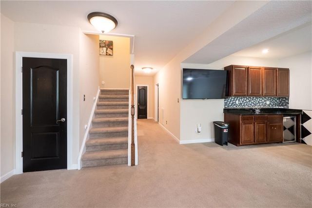 2099 Piedmont RD, Suffolk, VA 23435