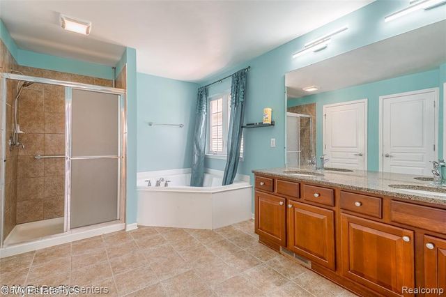 45149 Bartlett Drive, Novi, MI 48377