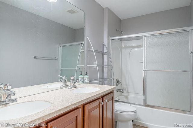 45149 Bartlett Drive, Novi, MI 48377