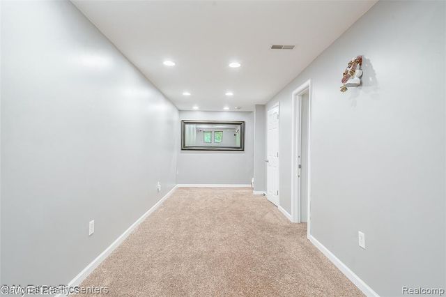 45149 Bartlett Drive, Novi, MI 48377