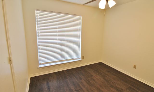 1234 Mockingbird Lane, Desoto, TX 75115