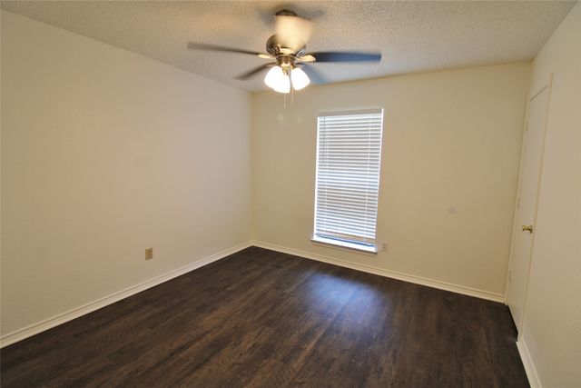 1234 Mockingbird Lane, Desoto, TX 75115