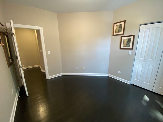 1900 W Byron Street 2, Chicago, IL 60618