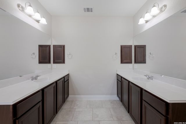 3935 Brazos Bnd, San Antonio, TX 78245